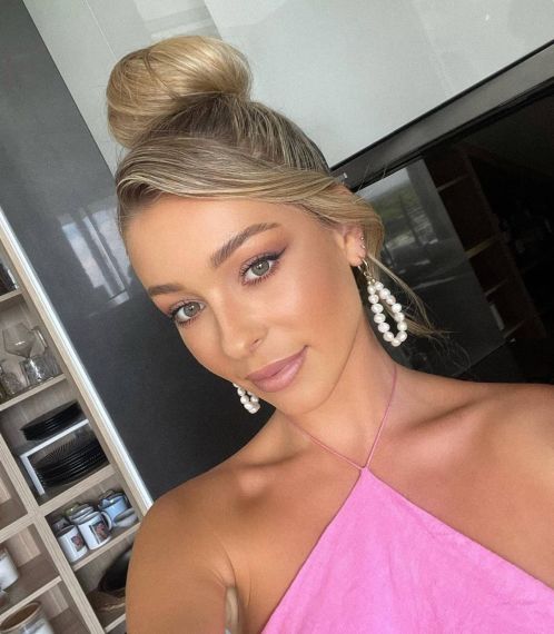 Veronica -istanbul Escort