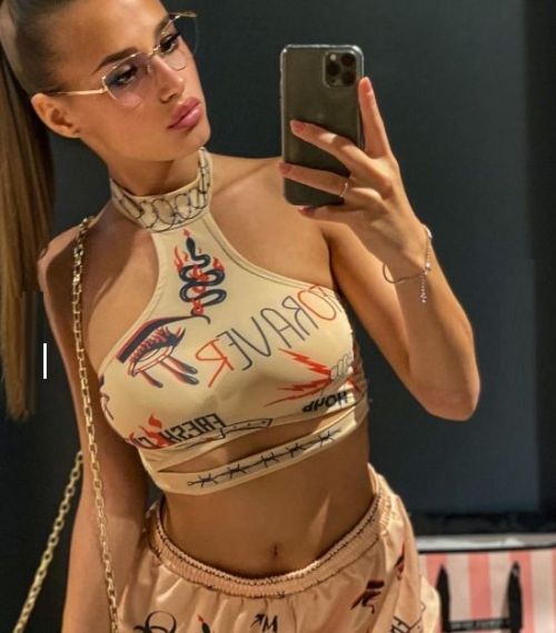 Weronika istanbul escort,